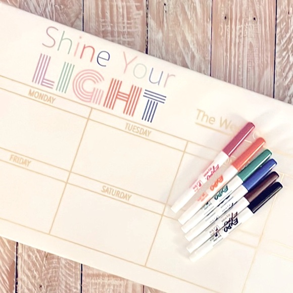 Sweet Dry Erase Weekly Calendar/Planner+6 Markers🌈 - Picture 1 of 8